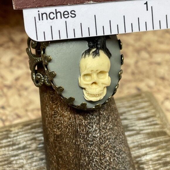 Renaissance CAMEO Skull Black Crow Raven gothic Ring Adjustable Christmas gift - Picture 14 of 16